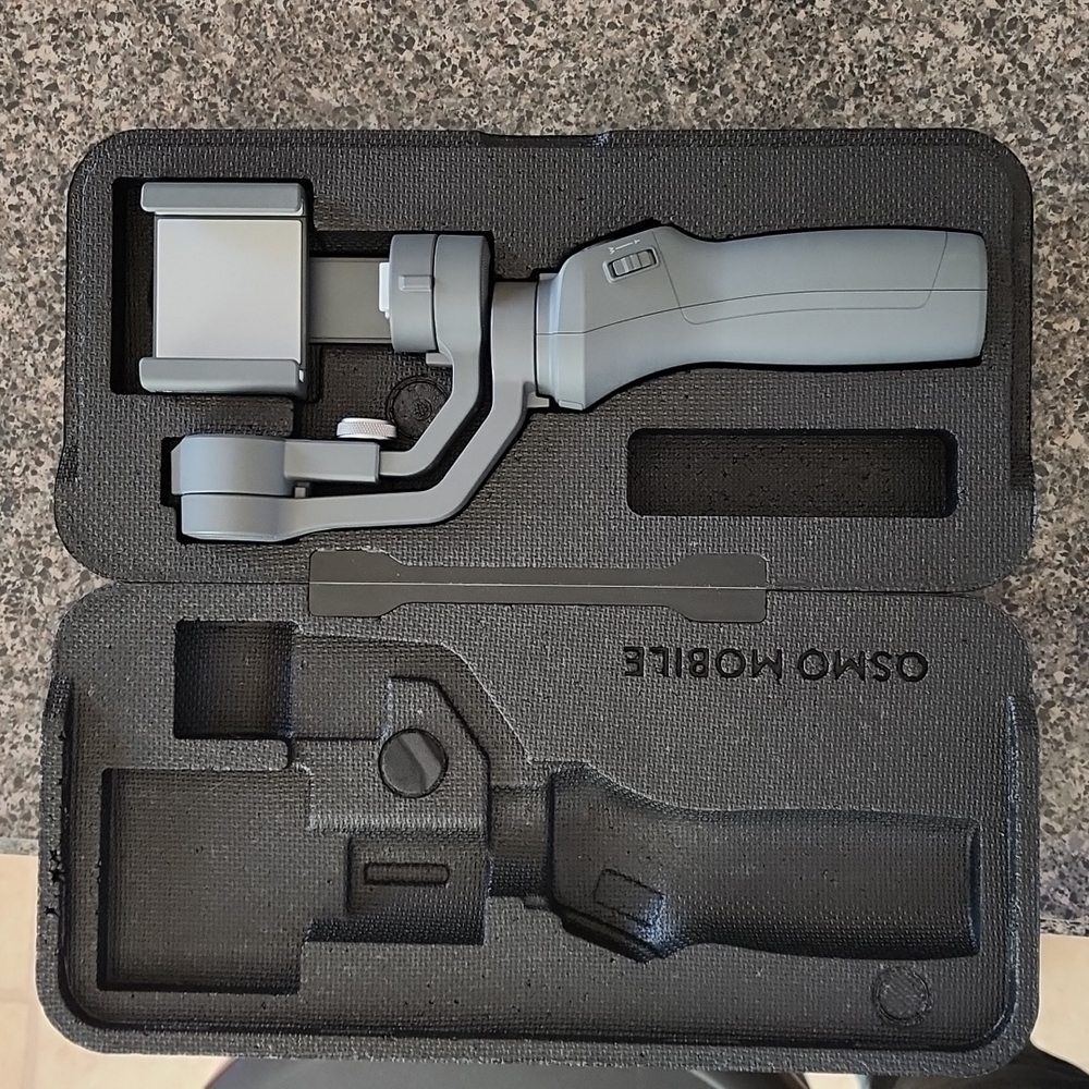DJI Osmo Mobile 2